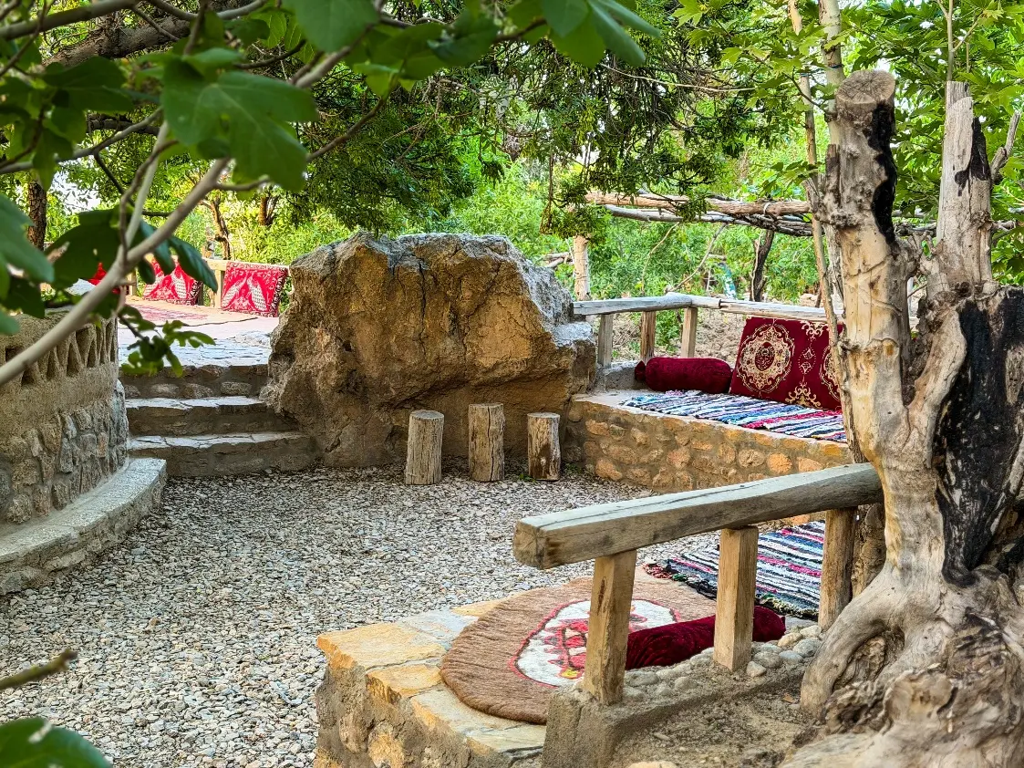 Tagho garden café