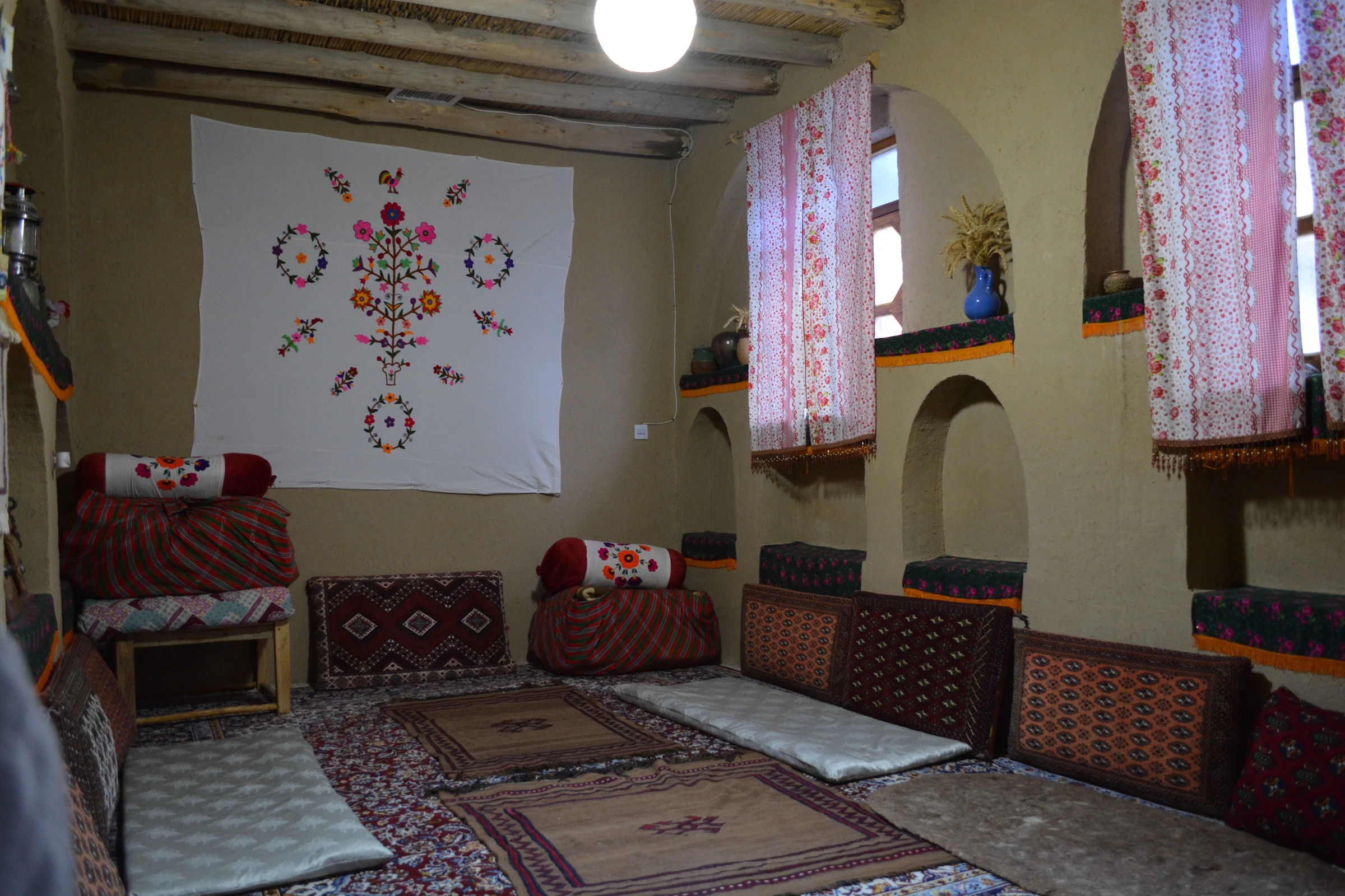 Amoo Hossein Castle Eco-lodge — 15