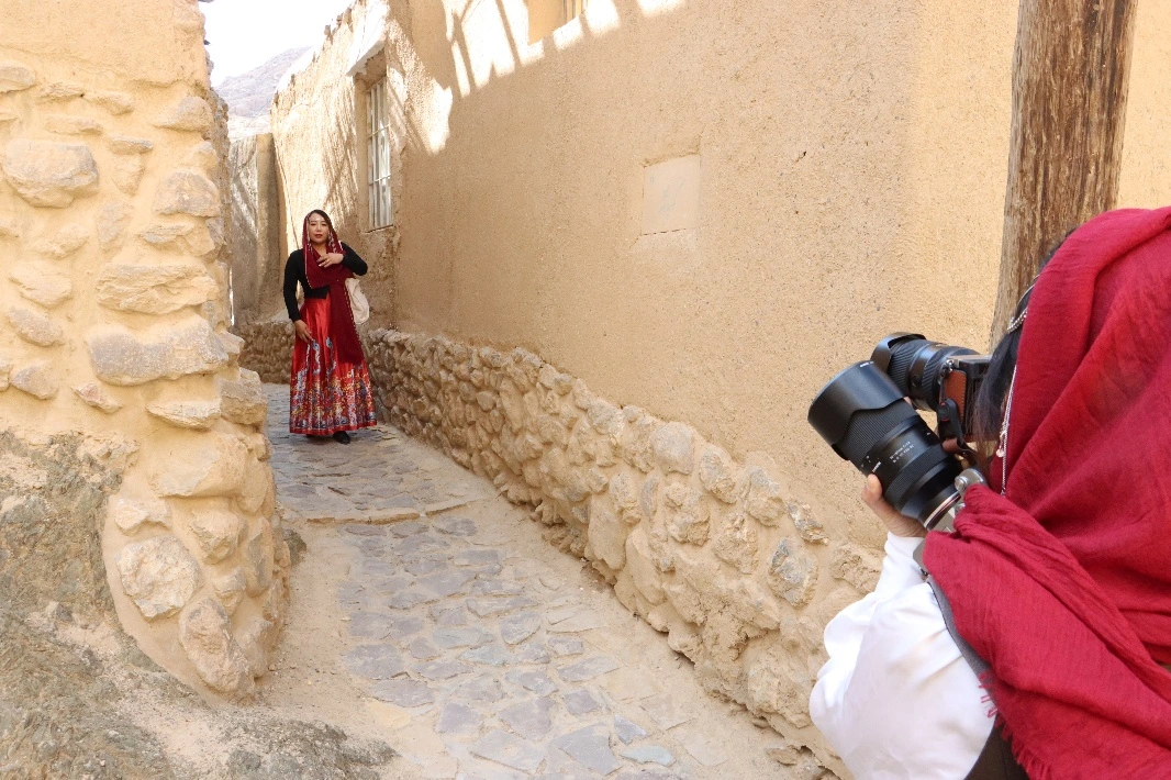 Travelers visiting Qaleh Bala — 3