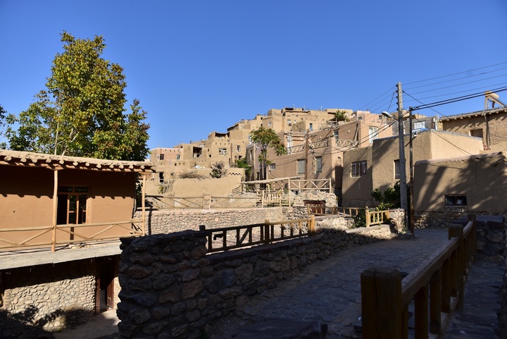The Role of Tourist Villages in Rural Employment Development/1