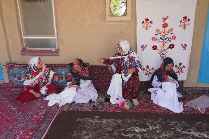 Embroidery Art in Qaleh Bala Village; A Narrative of Patterns, Threads, and Generations