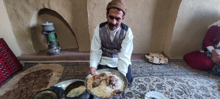 Digi Qaleh Bala, The Taste of Desert Authenticity Captured in an Image
