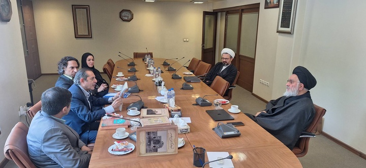 Development of Mystical Tourism, Introduction of Celebrities, and Promotion of Semnan Province's Handicrafts is a Strategy for Provincial Development