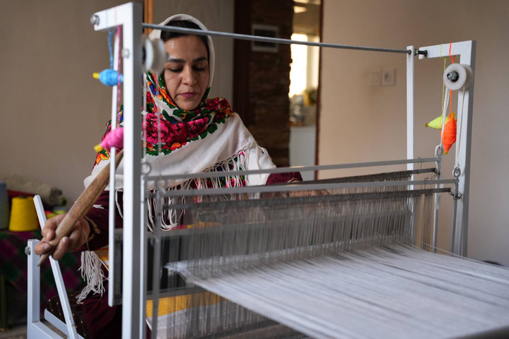 Tané-bafi in Qaleh Bala Village, From Tradition to Innovation and Economic Prosperity