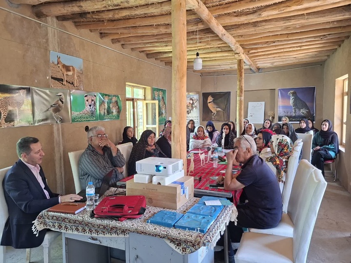 Qaleh Bala Village Takes a Big Step Towards Global Markets / Specialized Digital Marketing Workshop Held to Develop Tourism