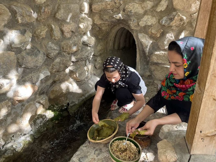 Gathering of Flavor-Creating Women in Qaleh Bala